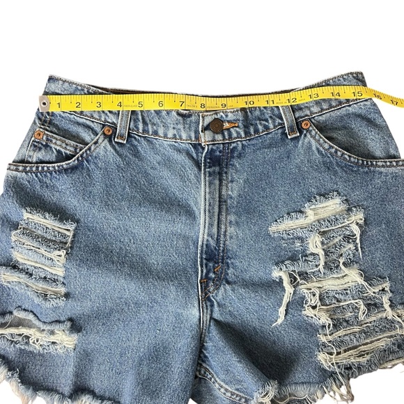 Vintage Levi’s Orange Tab Made In USA Cut-Off Shorts Size 12 - Picture 10 of 16